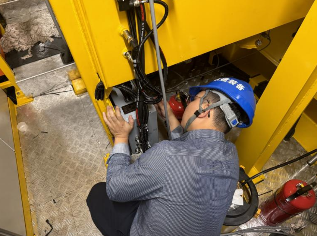 鐵路工程行業(yè)應(yīng)用案例:壓軌列車智能在線油液監(jiān)測與數(shù)據(jù)化管理 圖4